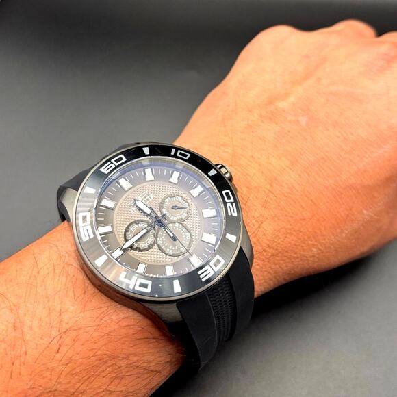 Invicta 30112 Pro Diver 50mm Mens Stainless Steel Silicone Strap Watch NIBWT - Picture 15 of 17